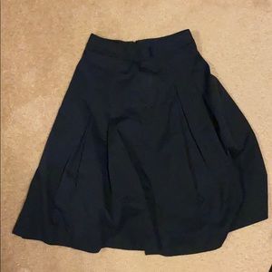 ELIE TAHARI Knee Length Pleated Navy Blue Skort 0